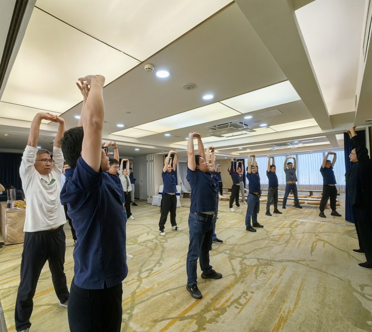 1734919045383855.jpg 1734919045383855.jpg